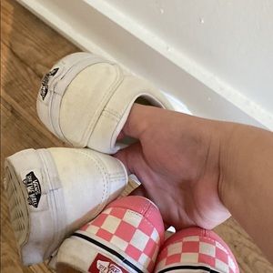 White vans shoes